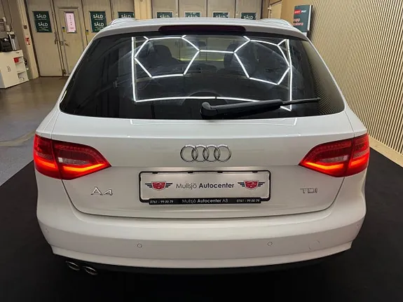 Audi A4 2014 photo 4