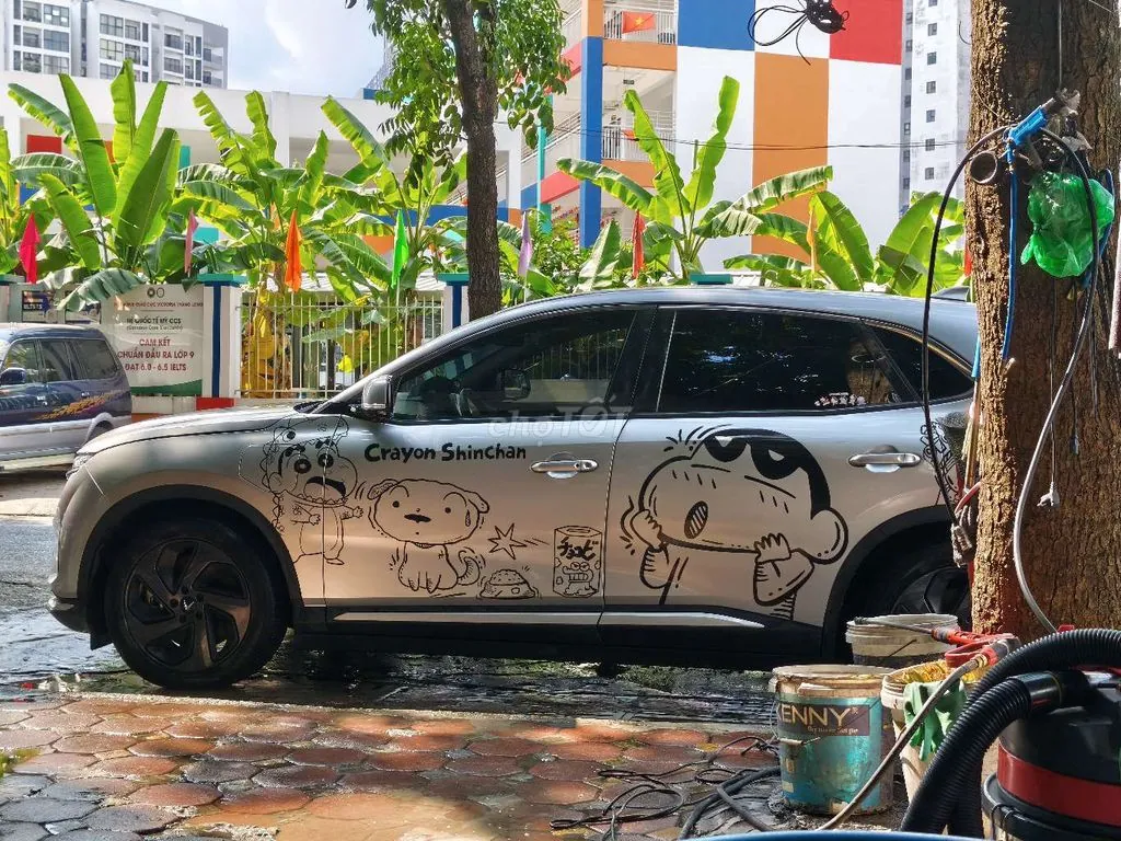 Vinfast Vf8