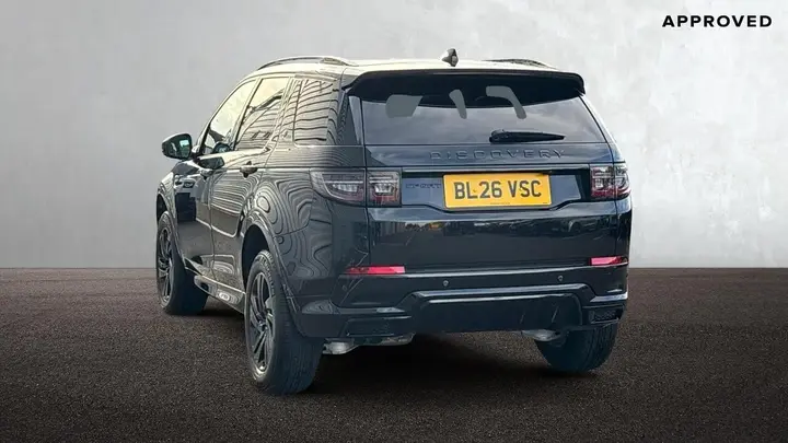 Land Rover Discovery Sport 2026 photo 2
