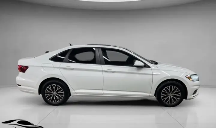 Volkswagen Jetta 2019 photo 3