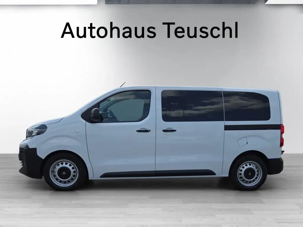 Opel Zafira photo 3