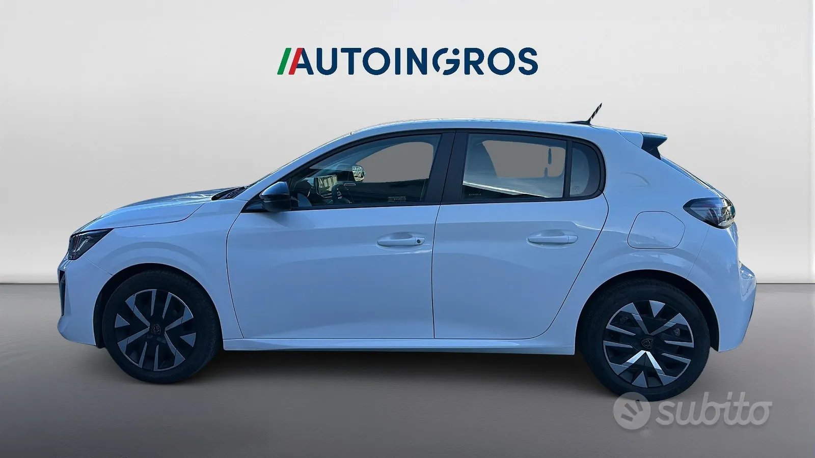 Peugeot 208 2024 photo 2