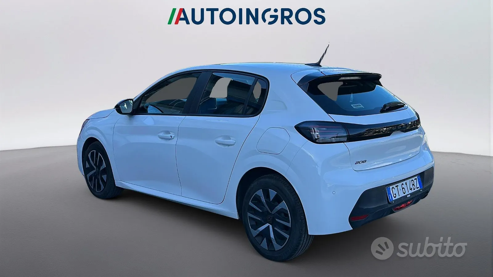 Peugeot 208 2024 photo 3
