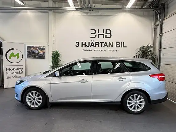 Ford Focus 2017 photo 2