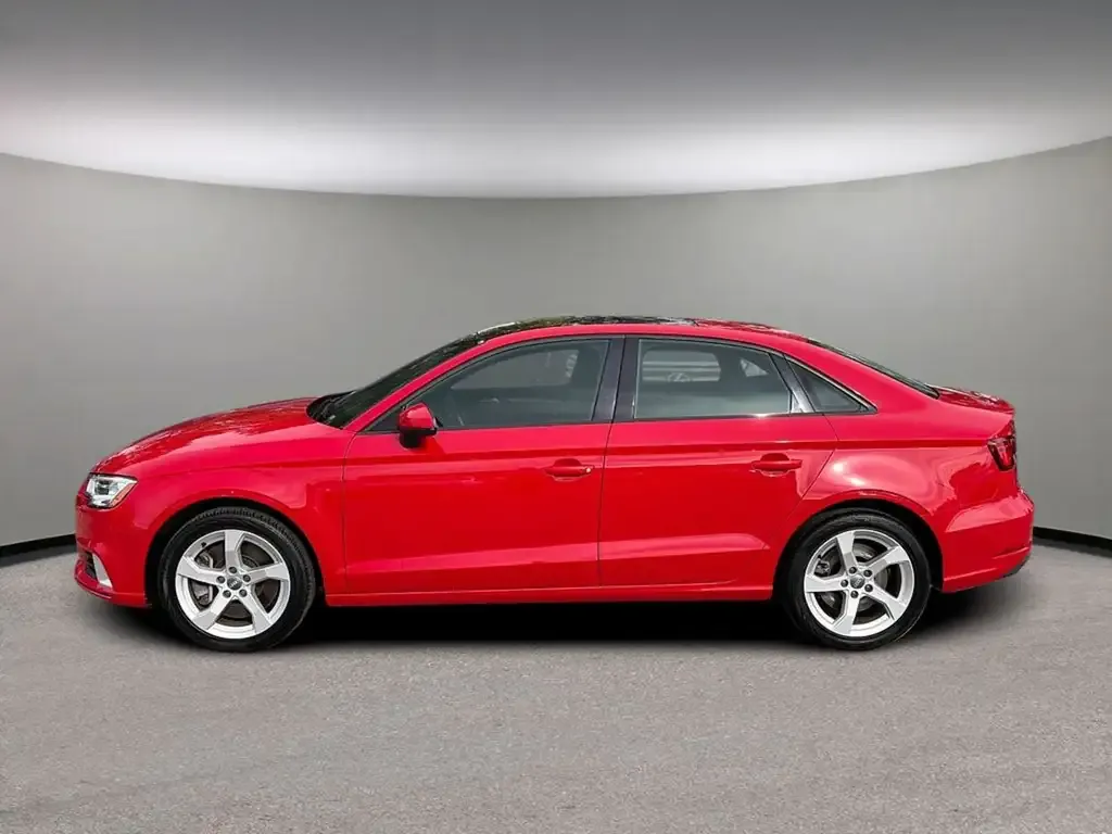Audi A3 2019 photo 3