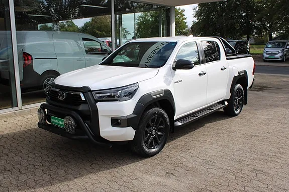 Toyota Hilux 2022 photo 4
