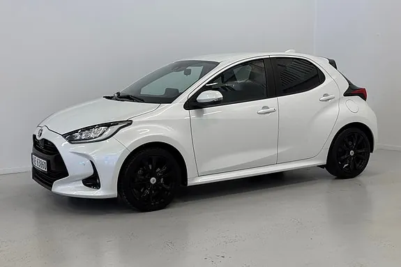 Toyota Yaris 2022 photo 2