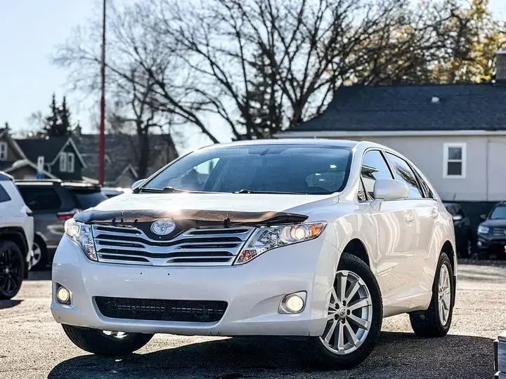 Toyota Venza 2010 photo 3