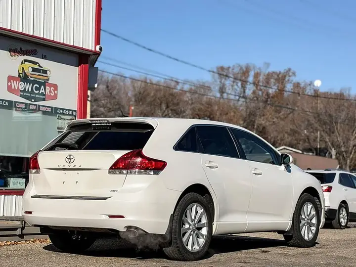 Toyota Venza 2010 photo 5