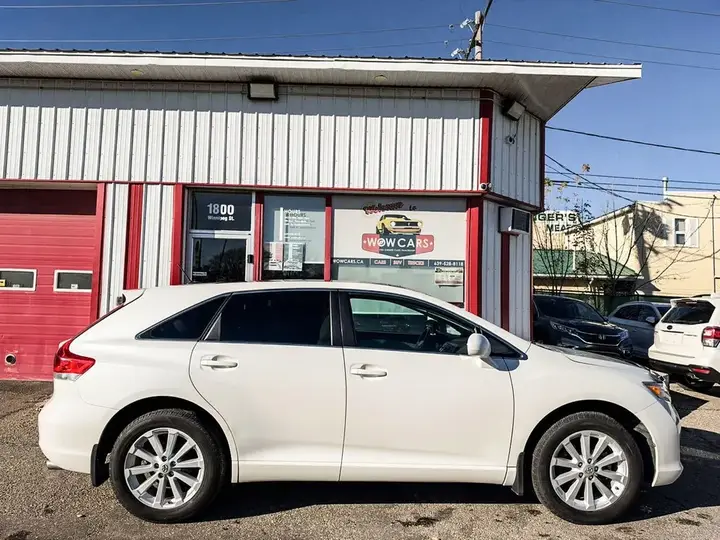 Toyota Venza 2010 photo 4