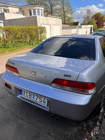 Honda Prelude 1998 photo 2