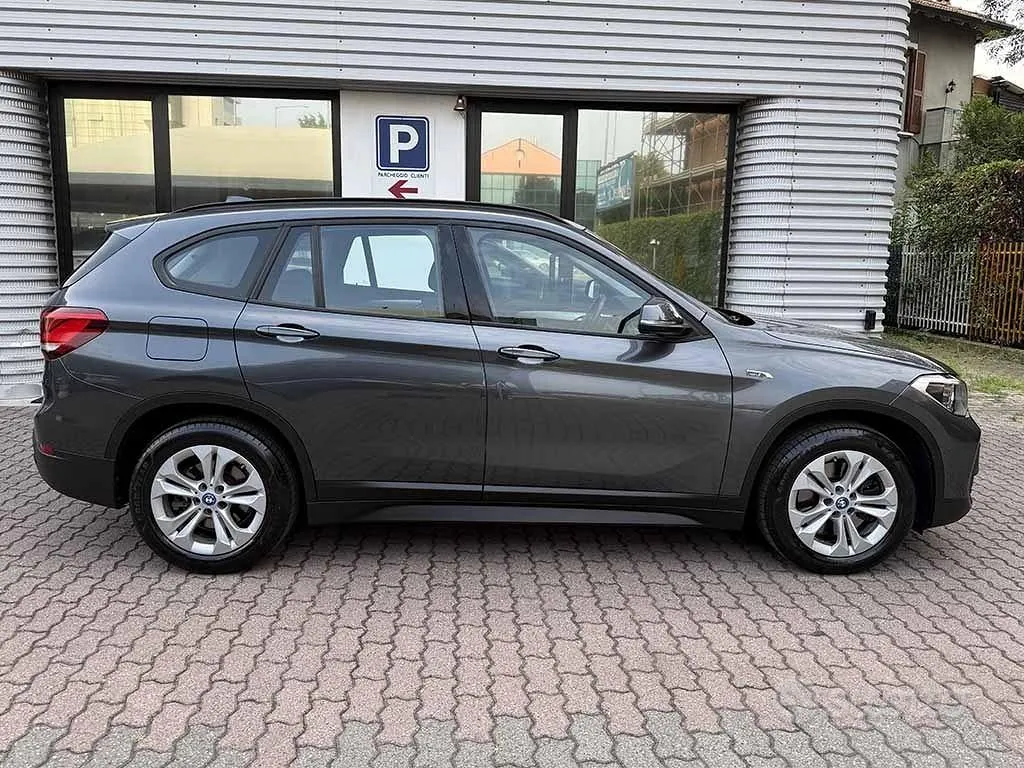 BMW X1 2022 photo 4
