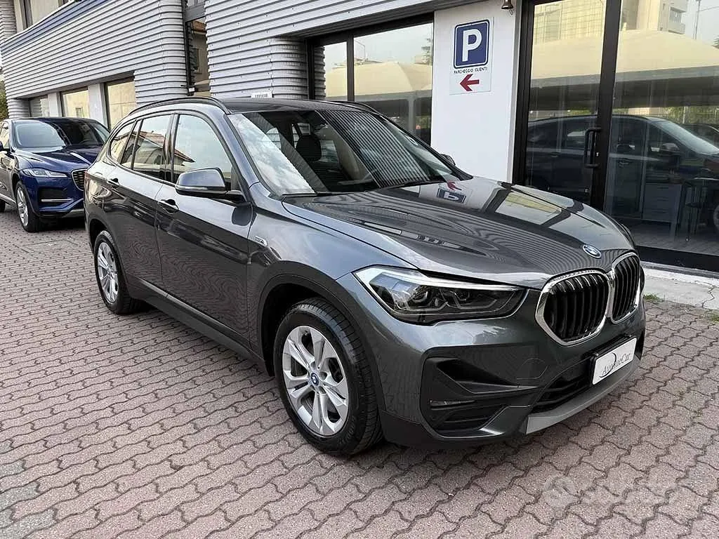 BMW X1 2022 photo 3