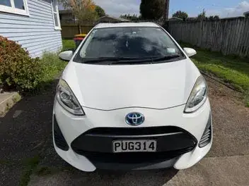 Toyota Aqua 2017 photo 4
