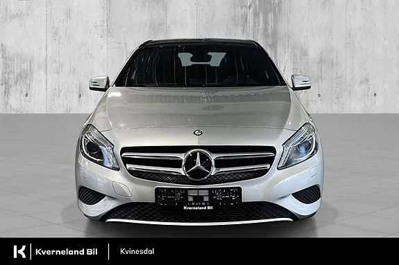 Mercedes-Benz A180 2013 photo 2
