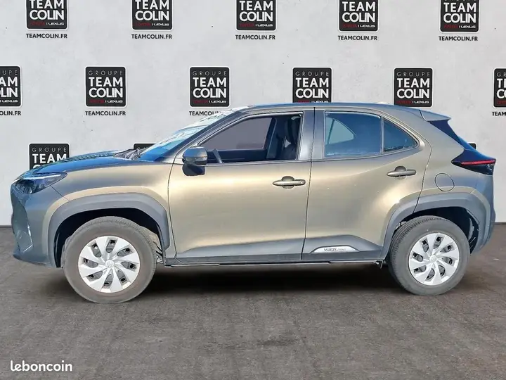 Toyota Yaris Cross 2022 photo 2
