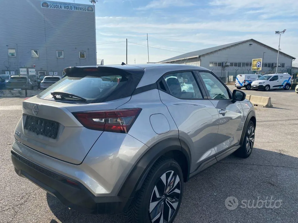 Nissan Juke 2023 photo 4
