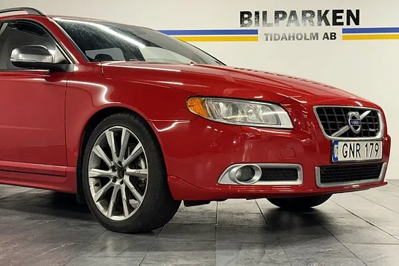 Volvo V70 2012 photo 5
