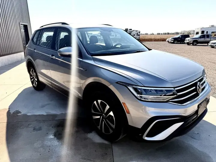 Volkswagen Tiguan 2024 photo 3