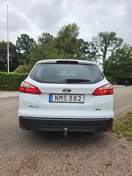 Ford Focus 2014 photo 3