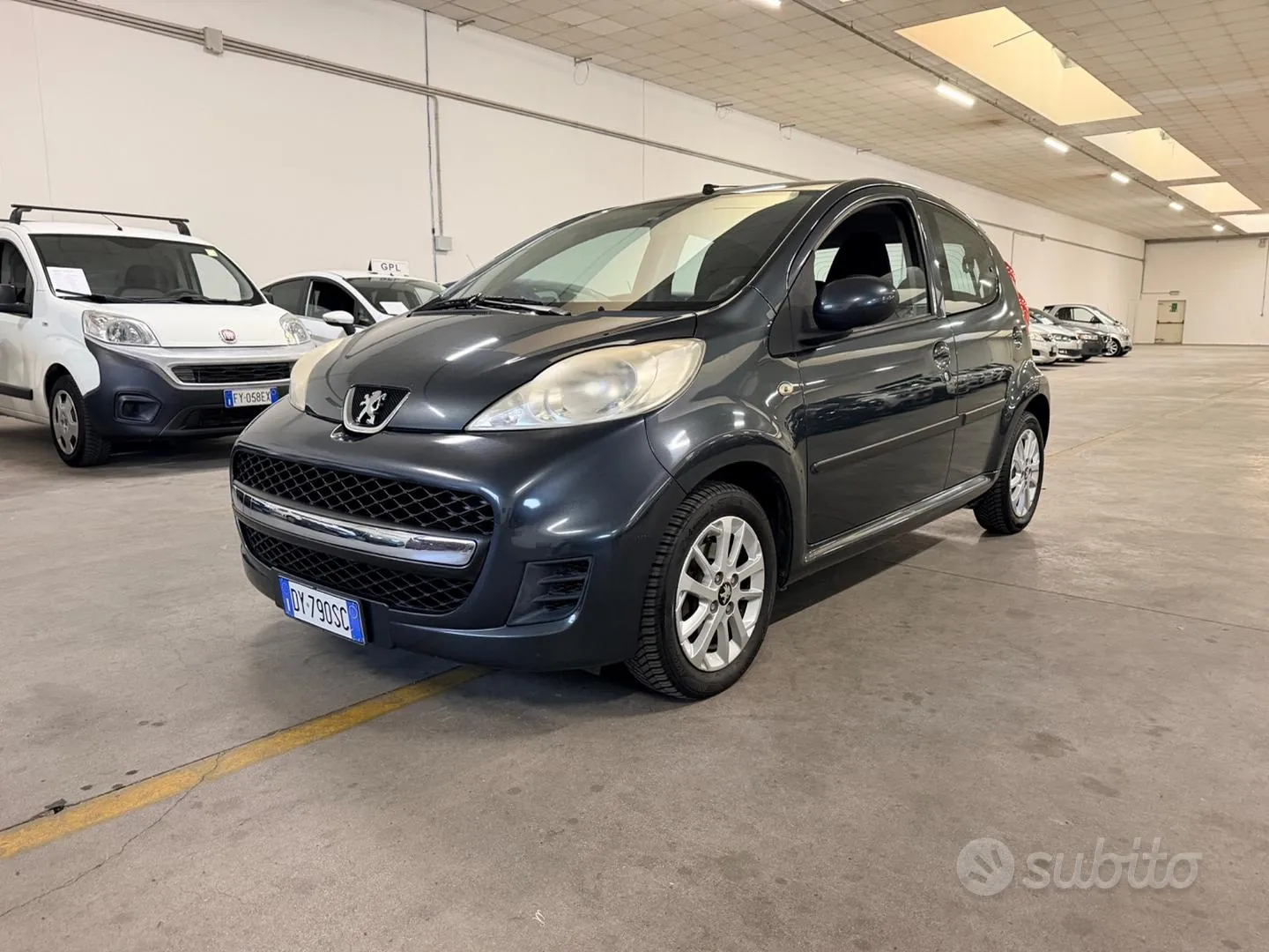 Peugeot 107 2009 photo 2