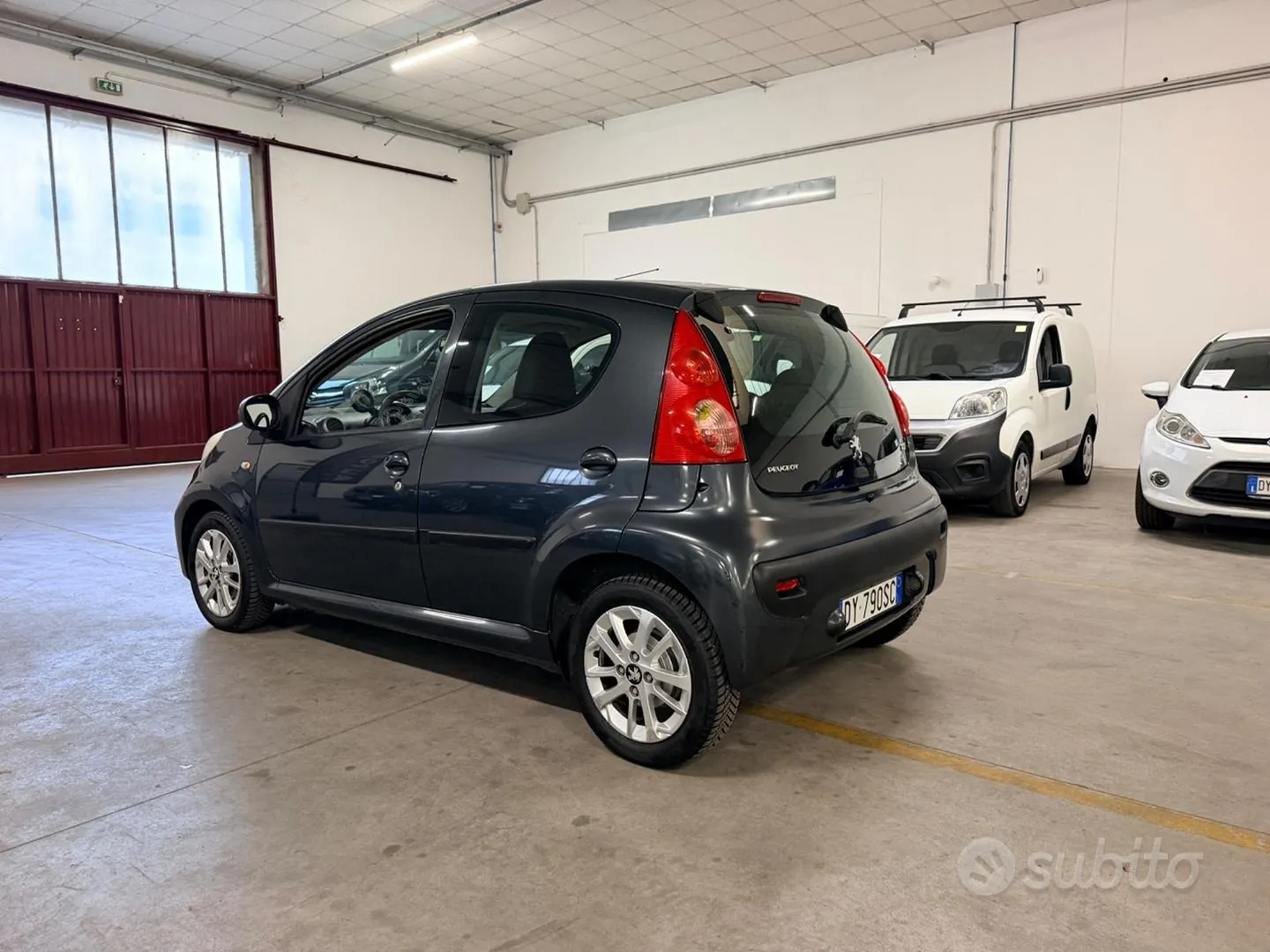 Peugeot 107 2009 photo 5