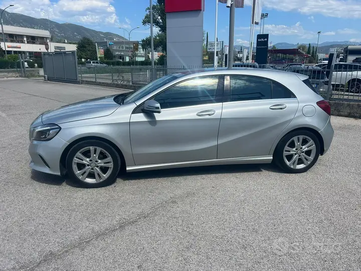 Mercedes-Benz A-Class 2017 photo 2