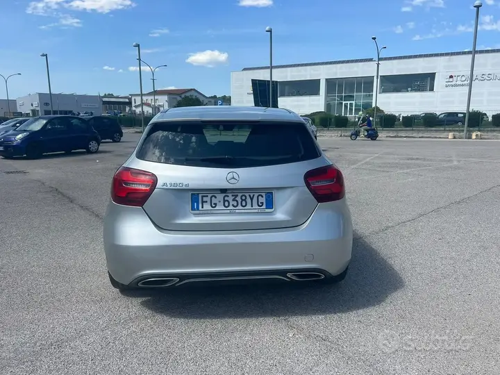 Mercedes-Benz A-Class 2017 photo 4