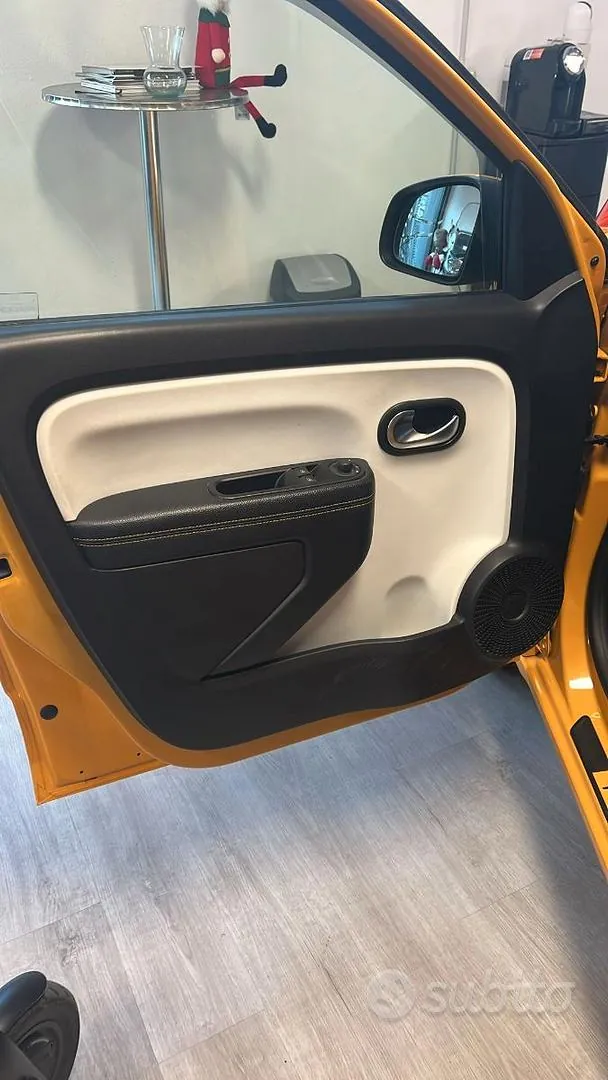 Renault Twingo 2019 photo 2