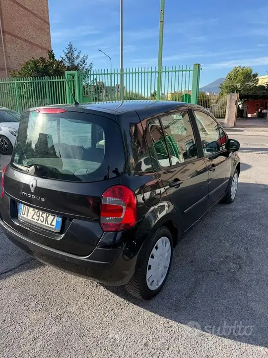 Renault Modus 2009 photo 4