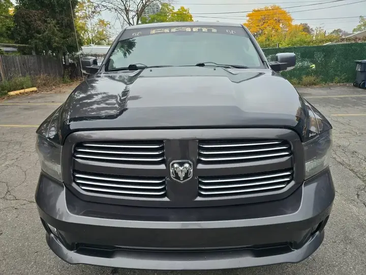 Ram 1500 2015 photo 2