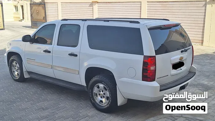 Chevrolet Suburban 2015 photo 5