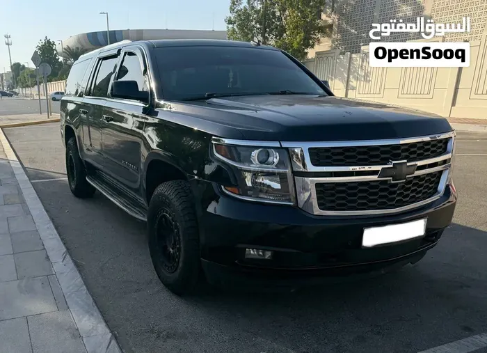 Chevrolet Suburban 2015 photo 3