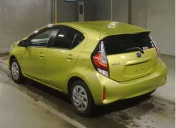 Toyota Aqua 2018 photo 5