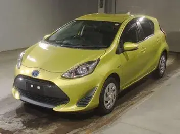 Toyota Aqua 2018 photo 3