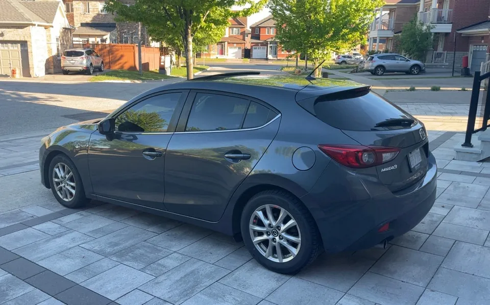 Mazda 3
