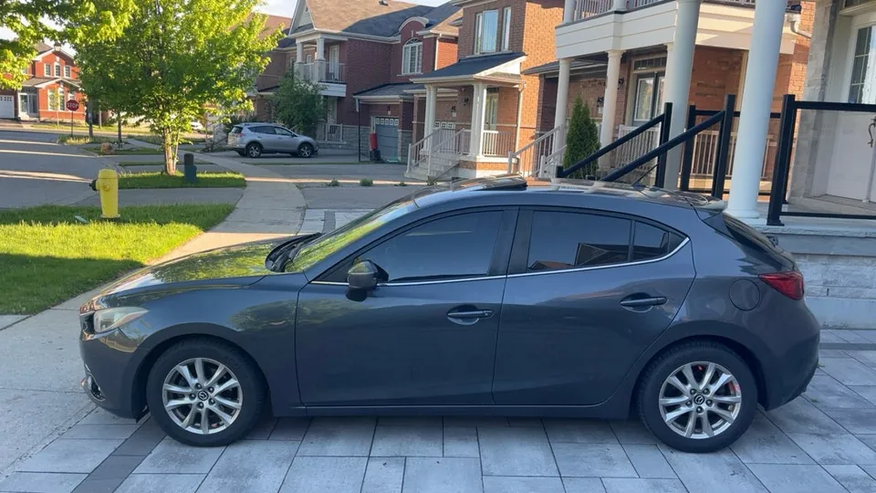 Mazda 3 2014 photo 3