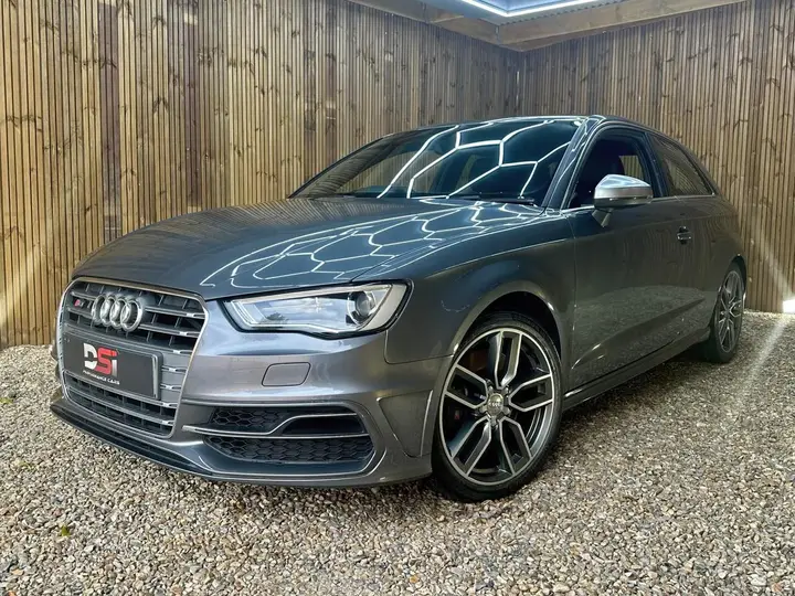 Audi S3 2014 photo 2