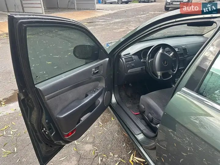 Chevrolet Epica 2007 photo 3