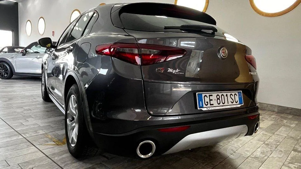Alfa Romeo Stelvio 2021 photo 4