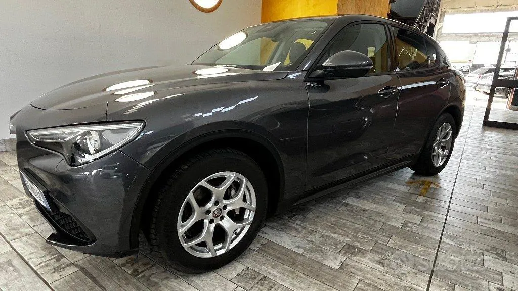 Alfa Romeo Stelvio 2021 photo 3