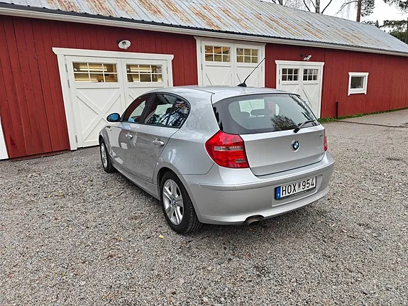 BMW 118I 2008 photo 2