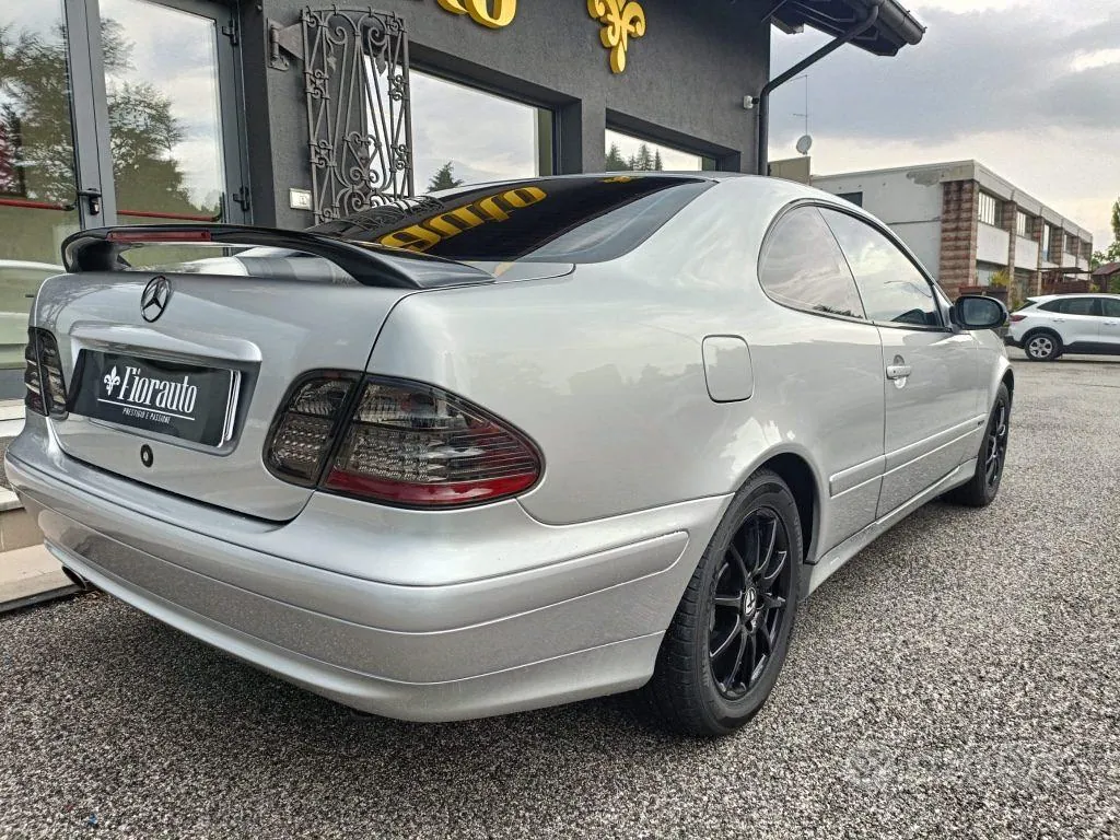 Mercedes-Benz Clk 2000 photo 4