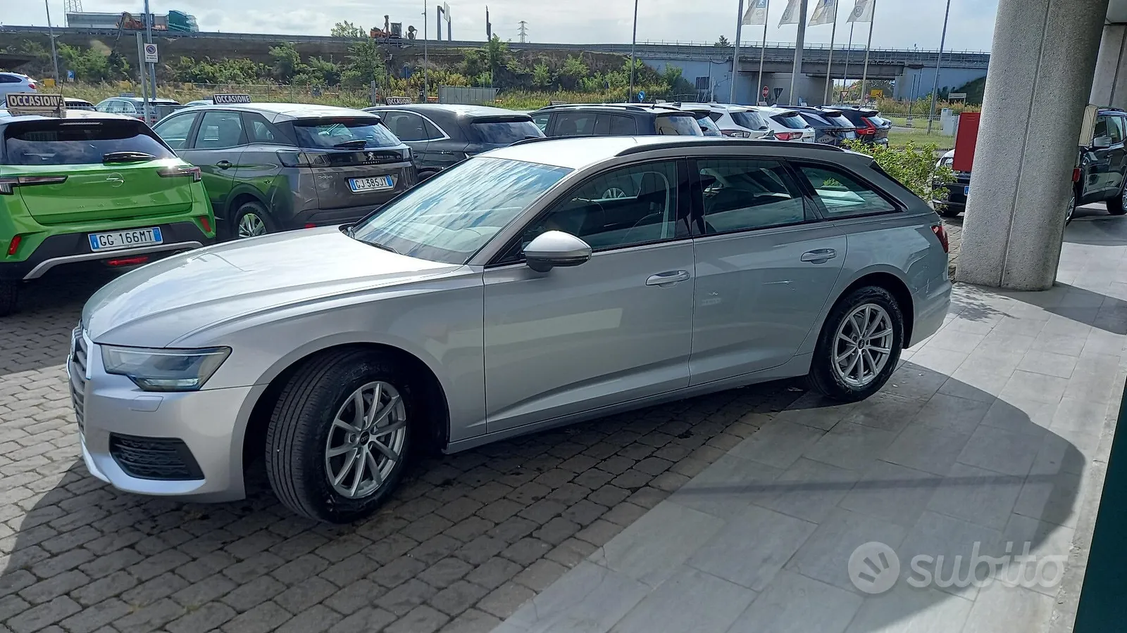 Audi A6 Avant 2023 photo 3