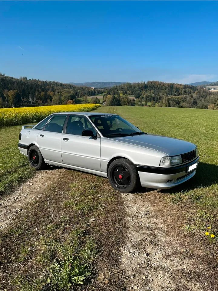 Audi 80