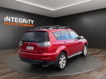 Mitsubishi Outlander 2012 photo 4