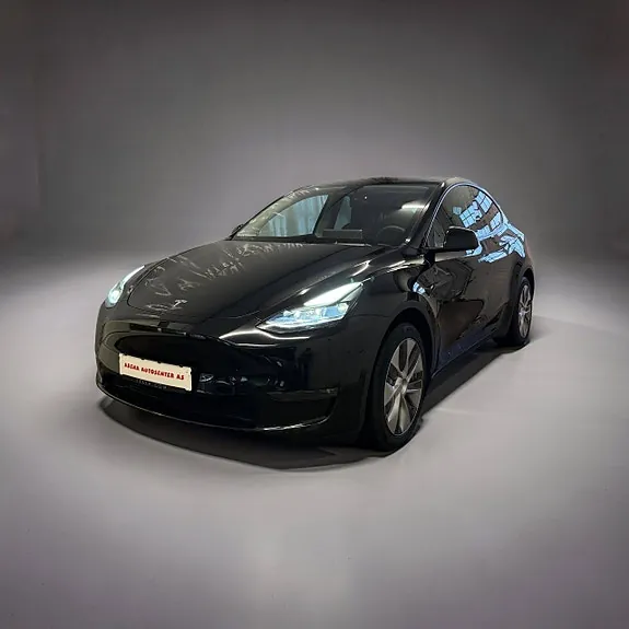 Tesla Model Y 2023 photo 4