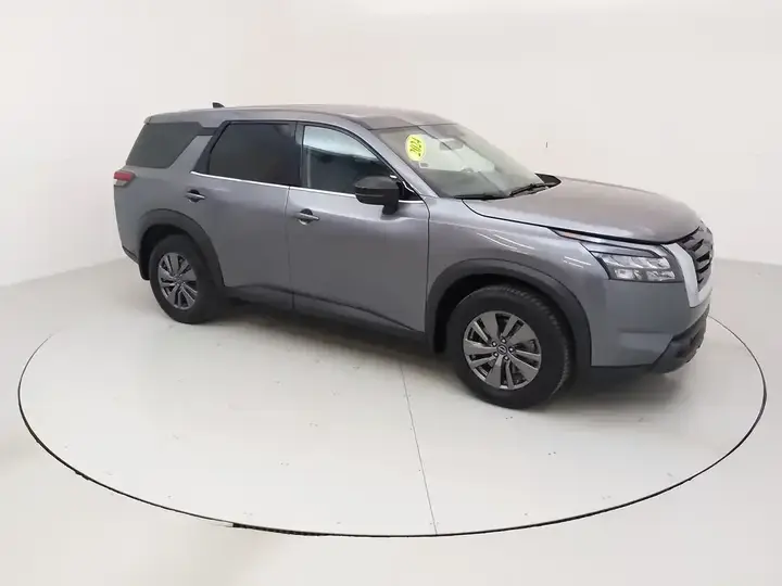 Nissan Pathfinder 2024 photo 5