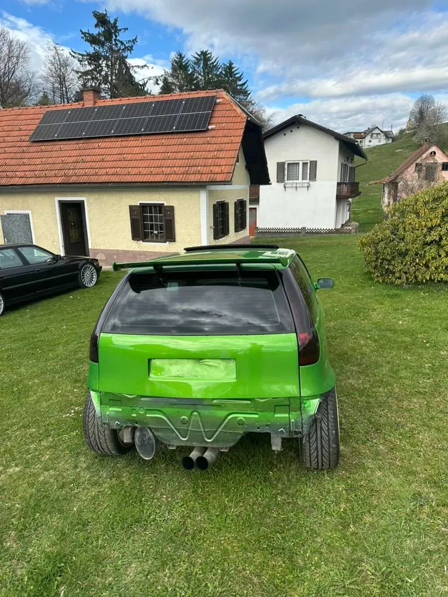 Fiat Punto 1995 photo 3