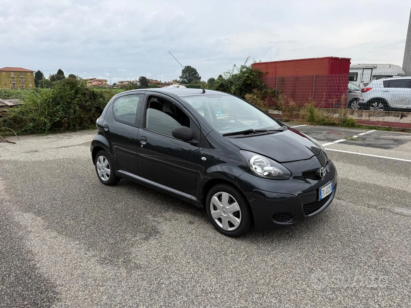 Toyota Aygo 2011 photo 3